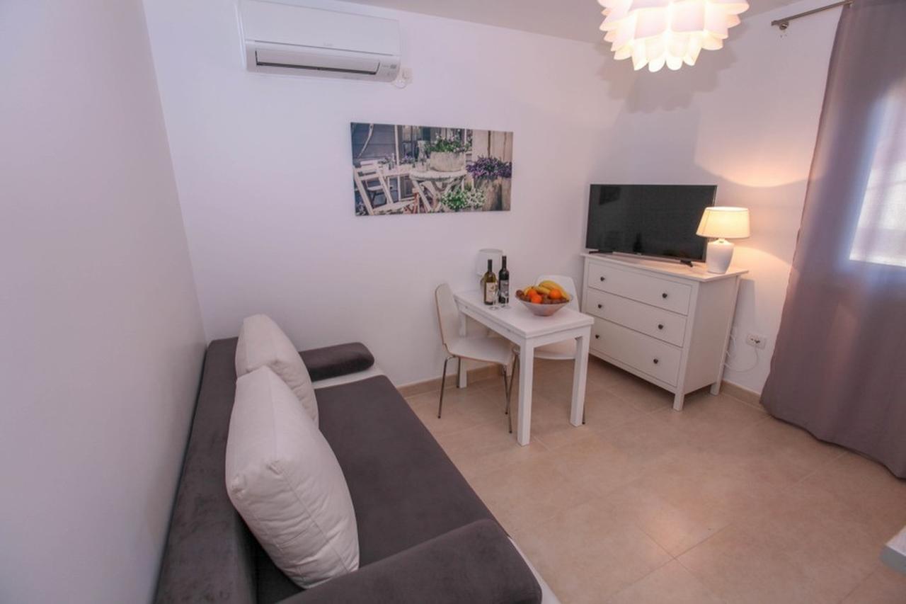 Apartments Zoya 클레크 외부 사진